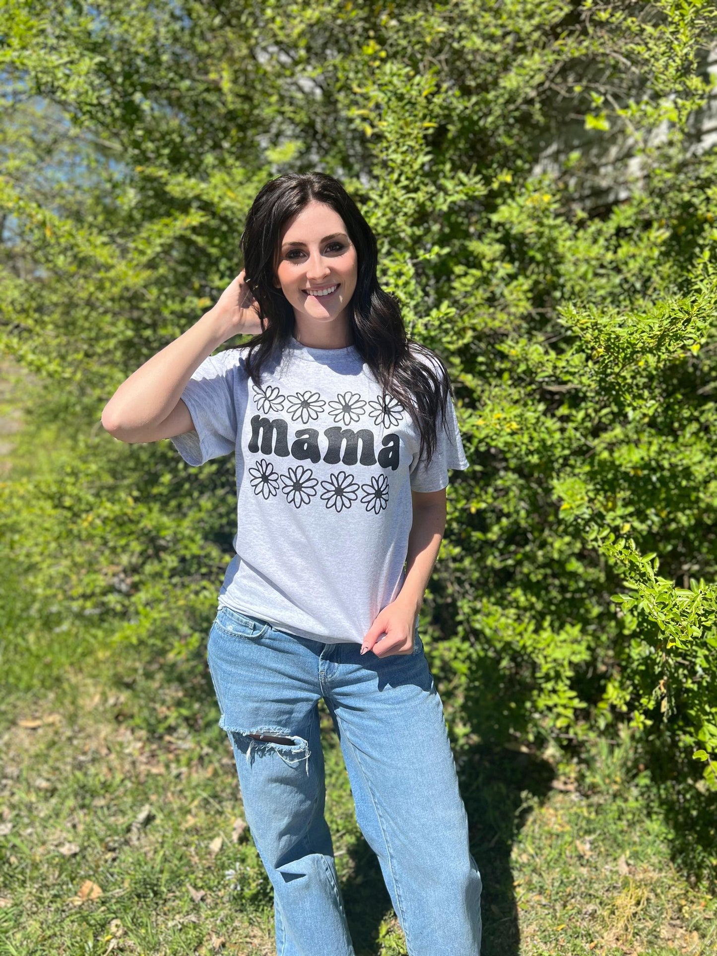 Daisy Mama Tee- ASK Apparel LLC