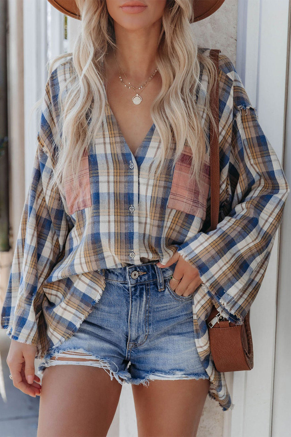 Plaid Pattern Asymmetric Buttons Shirt